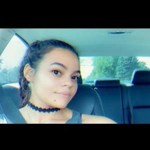 Meet your Posher, Ciara